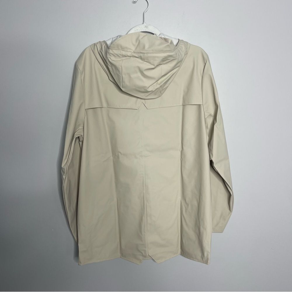 RAINS NWT SNAP FRONT RAIN JACKET MEDIUM - Picture 6 of 10